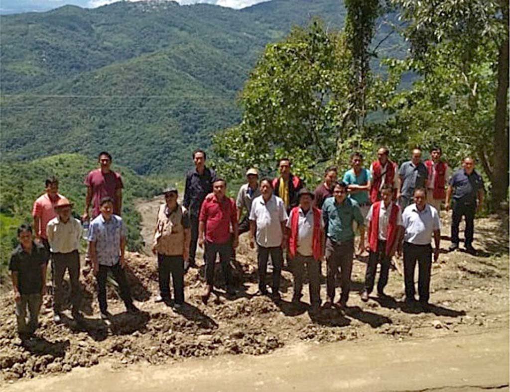 R. Khing visits affected field at Kasha area Tseminyu