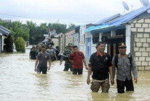 Toll in Indonesia floods landslides now 79