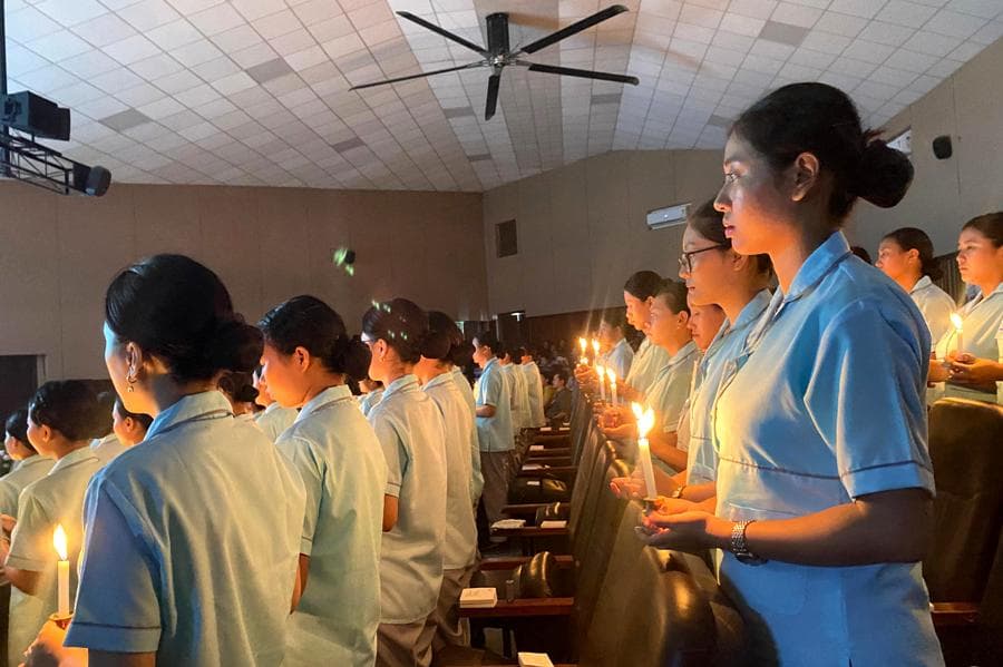 Lamp-lighting ceremony marks new beginnings for nursing students at CIHSR