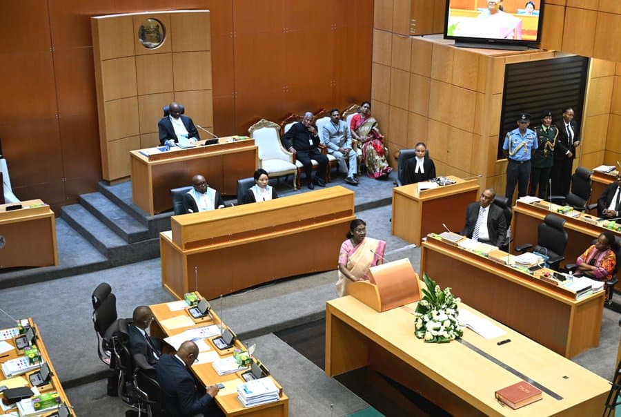 ‘Continent of future’: President Droupadi Murmu addresses Botswana Parliament