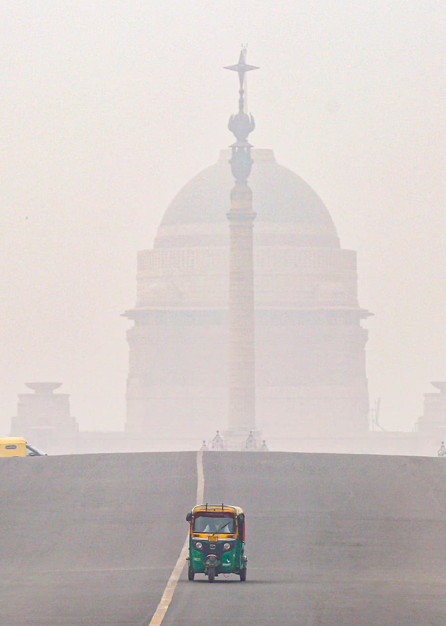Delhi airport: 110 flights cancelled, over 200 services delayed due to fog