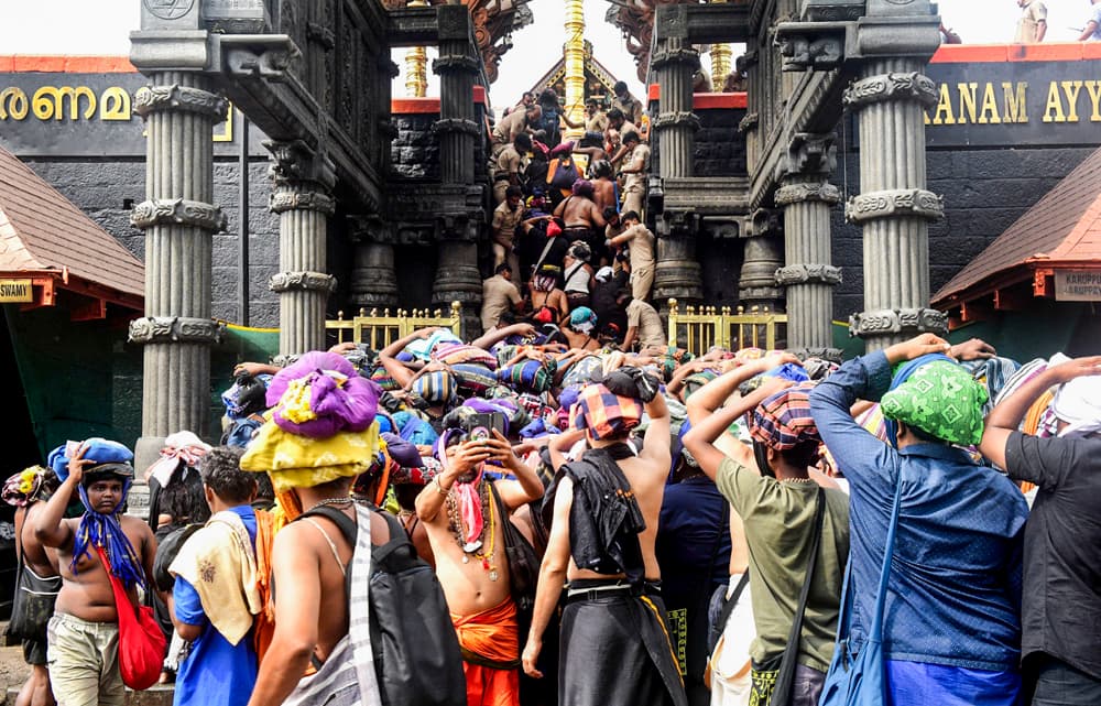 Despite limitations, court can examine if State prohibits religious practice in name of reform: SC