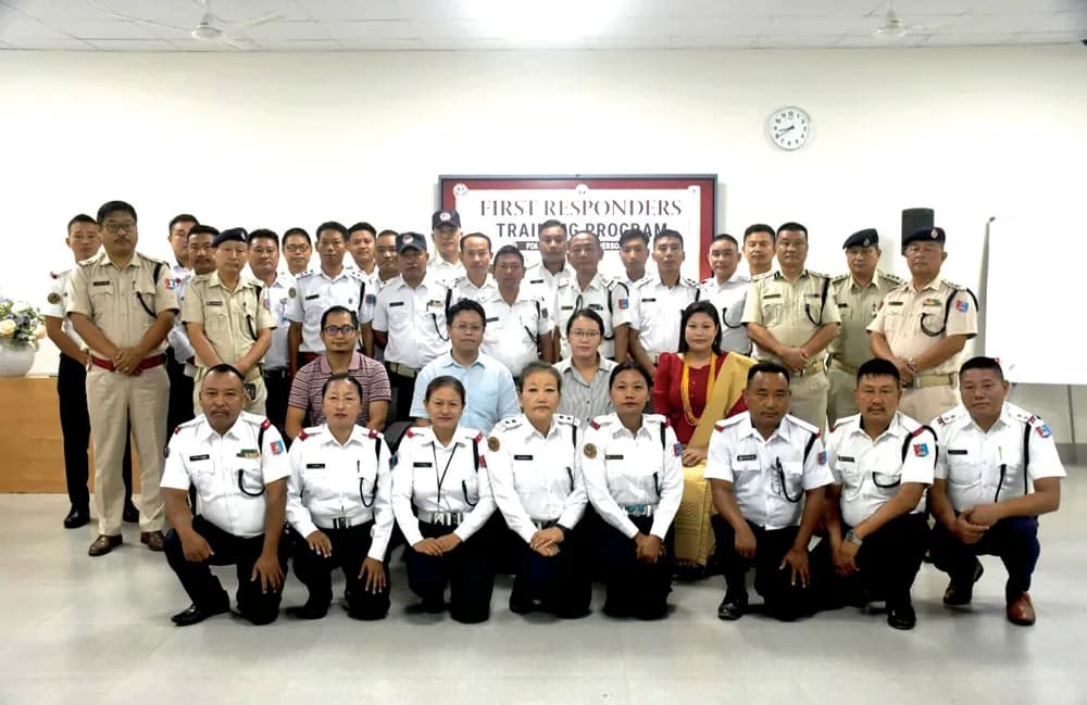 Dimapur Traffic Police trained in emergency trauma care by CIHSR