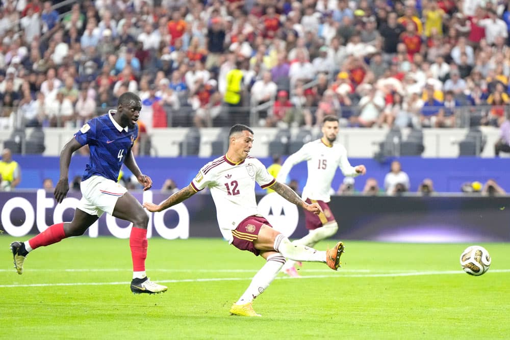 Spain blank France 2-0 to reach FIFA World Cup final
