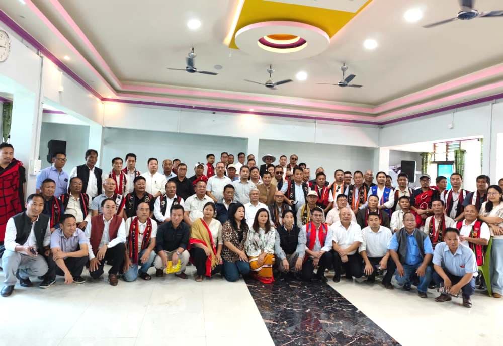Nagaland delegations rush to Senapati, declare solidarity with Nagas in Manipur