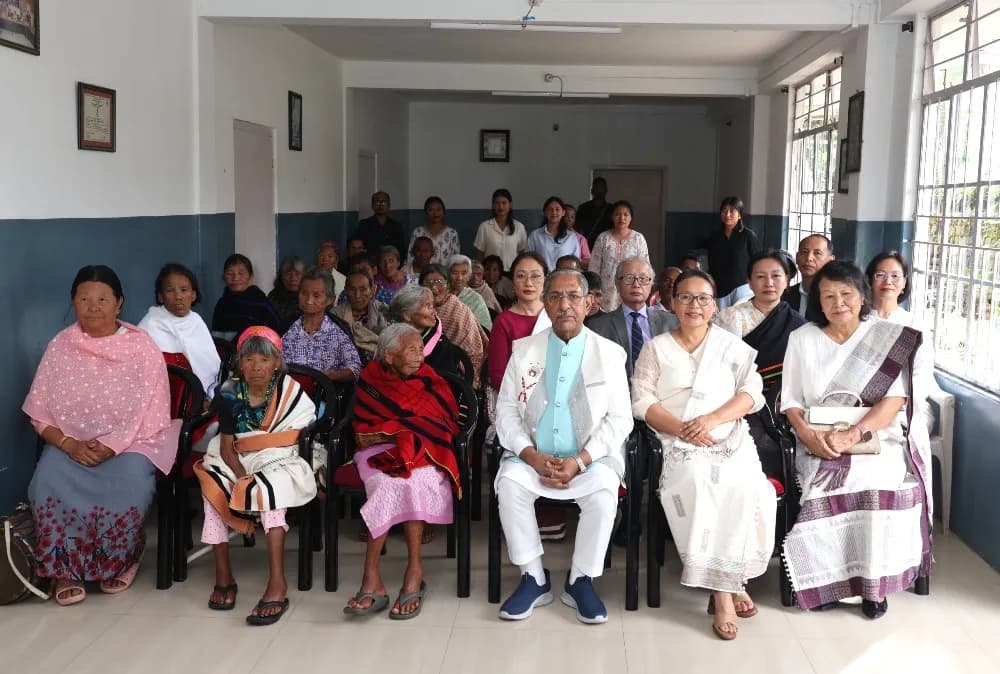 Governor Yadav visits Good Samaritan Senior Citizen’s Home in Kohima