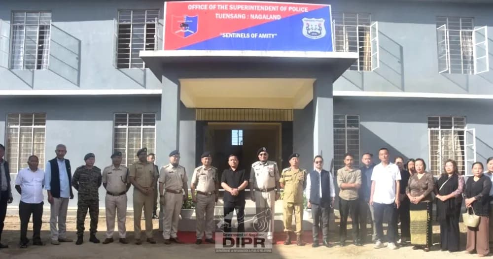 Minister Bashangmongba inaugurates new SP office in Tuensang