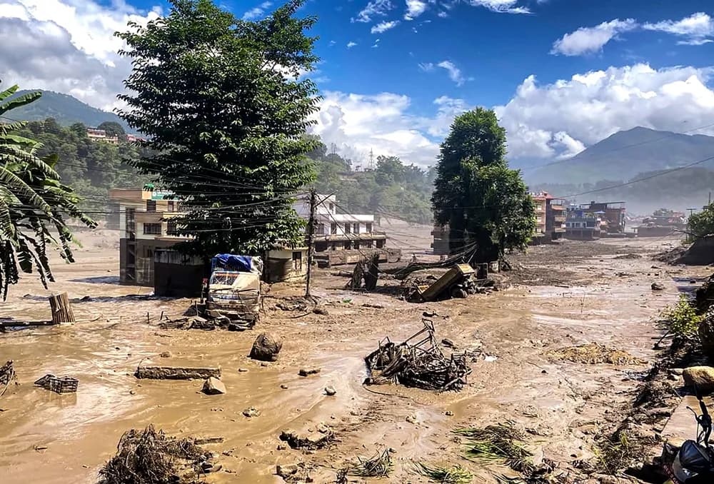 Nearly 100 killed, over 750 missing in Nepal flash floods