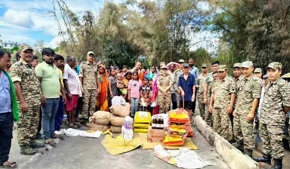 173 Battalion CRPF distributes relief materials to fire victims in Dimapur