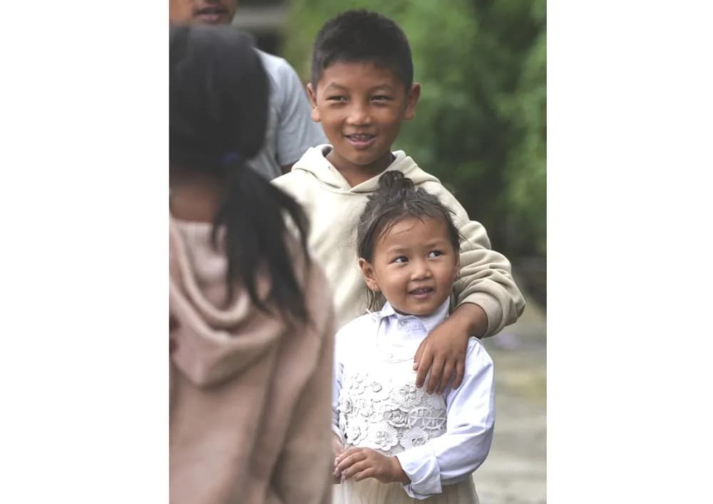 Schoolchildren in Nepal turn pocket money into gesture of solidarity for flood victims