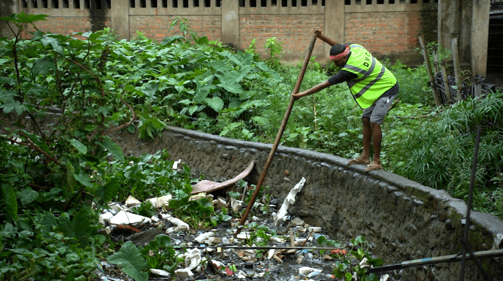 Dimapur Municipal Council bans illegal dumping of construction waste